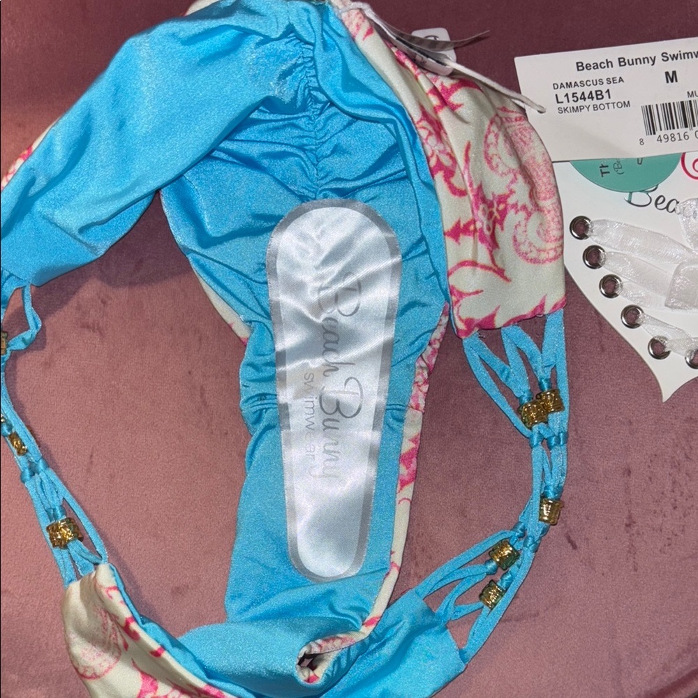NWT Beach Bunny Damascus bikini set! S:top M:bottom - Picture 5 of 5